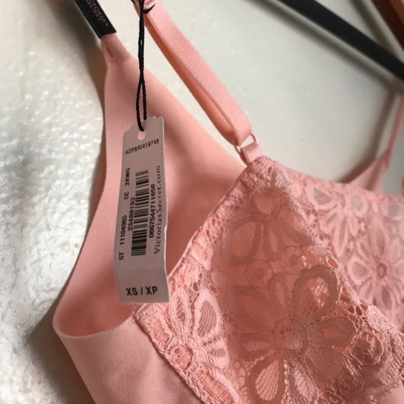 NWT Victoria’s Secret Seamless Bralette Size XS - Picture 6 of 6